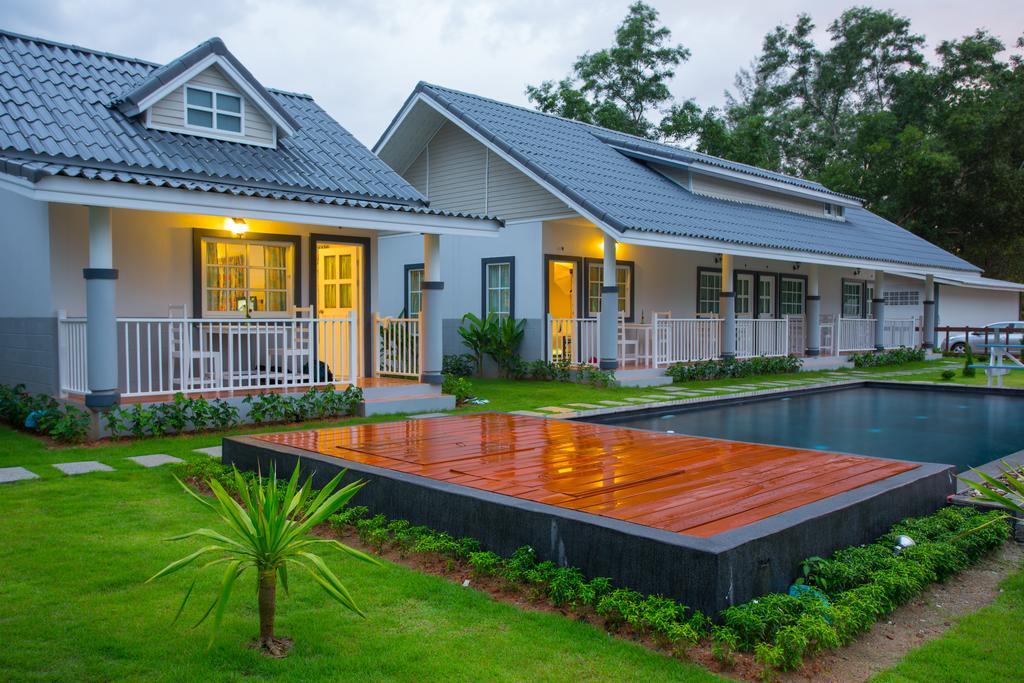 Suksompong Resort Khao Lak Zewnętrze zdjęcie